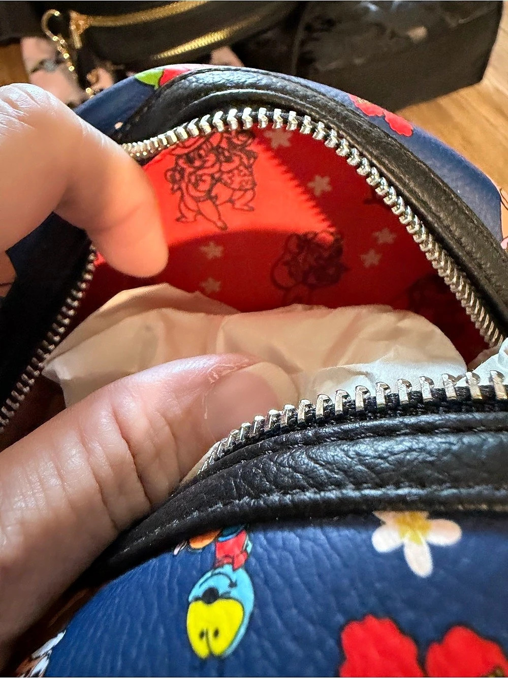 Loungefly Disney Chip 'n Dale Rescue Rangers All Over Print Mini Backpack Mini - Picture 3 of 3